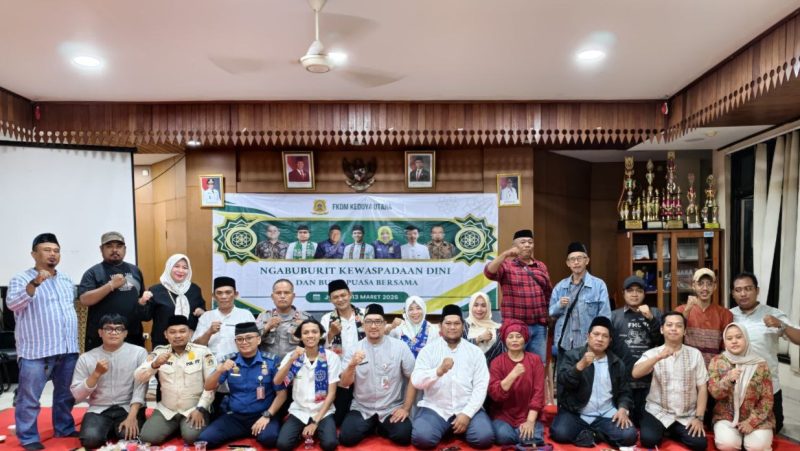Giat buka puasa bersama masyarakat Kelurahan Kedoya Utara | Dokumentasi: ist
