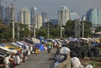 sumber gambar : https://kompaspedia.kompas.id/baca/paparan-topik/potret-penyebab-dan-kebijakan-mengatasi-ketimpangan-ekonomi-di-indonesia