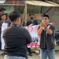 Forum Mahasiswa Tangerang Utara (FORMATUR) unjuk rasa depan PT TUM, Desa Tanjung Burung, Kecamatan Teluknaga, Kabupaten Tangerang, Banten, Jumat (30/10/2024).