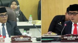 Keterangan: (kanan) Bupati Madina, HM. Jafar Sukhairi Nasution dan (kiri) Ketua DPRD Kabupaten Madina, Erwin Efendi Lubis | Foto: Kolose/Yacob Munthe