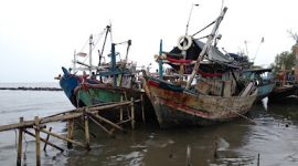 Kapal di Pelabuhan Rawasaban, Ci Tuis, Pakuhaji, Kabupaten Tangerang | Sumber:  Martua Lumban Batu/Google Maps