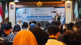 Seminar Nasional membagas mengenai pembangunan generasi muda yang kritis dan partisipatif