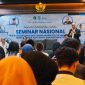 Seminar Nasional membagas mengenai pembangunan generasi muda yang kritis dan partisipatif