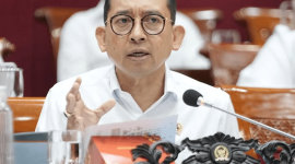 Fadli Zon menghadiri rapat kerja di Komisi X DPR Senayan, Jakarta, Rabu (2/7/2025). Gambar: Konde.co