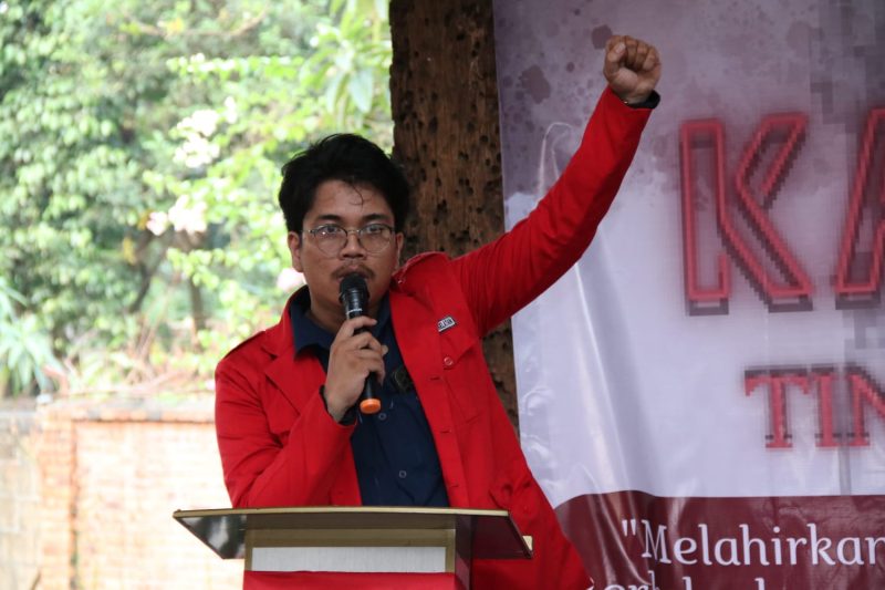 Ketua Cabang GMNI Kota Tangerang Selatan 2024 - 2026, Kriston Haluya Situmorang, pada acara pembukaan KTD Kota Tangerang Selatan 2024 | Gambar: Ist
