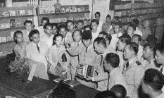 Dari ‘Bung’ ke ‘Bro’, ‘cuy’, ‘bestie’ : Pergeseran Sapaan Sosial dalam Masyarakat Indonesia