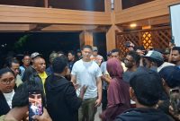 Pembubaran Nobar [Nonton Bareng] Film Pesta Babi oleh Aparat yang digelar Aliansi Jurnalis Independen (AJI) Ternate bersama Society of Indonesian Environmental Journalists (SIEJ) | Gambar : TimesMalut.com