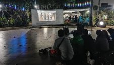 Poros Tangerang Baru (PTB) Gelar Nobar dan Diskusi Film Dokumenter Pesta Babi di Taman Gajah Tunggal, Tangerang | Foto: Topan Bagaskara/PENAMARA