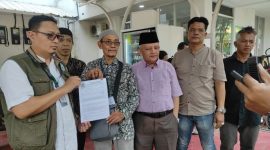 Pedagang Pasar Kranji laporkan Pemkot Bekasi ke Kejaksaan Agung | Foto: ntvnews.com