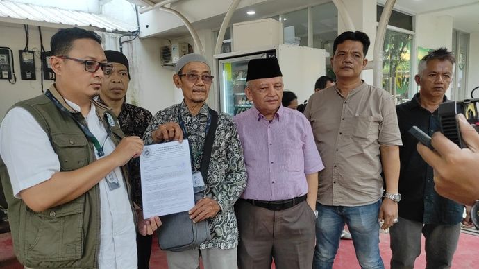 Pedagang Pasar Kranji laporkan Pemkot Bekasi ke Kejaksaan Agung | Foto: ntvnews.com