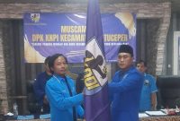 Serah terima jabatan DPK Komite Nasional Pemuda Indonesia (KNPI) Kecamatan Batuceper | Foto: PENAMARA/Ari Sujatmiko