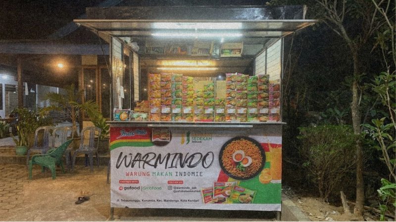 Warmindo Komunitas Sahabat Sedekah Kendari (SSK) di Mandonga, Kendari | Foto: KendariInfo/Ferito Julyadi