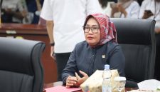 Ketua Komisi III DPRD Kota Tangerang Sumarti